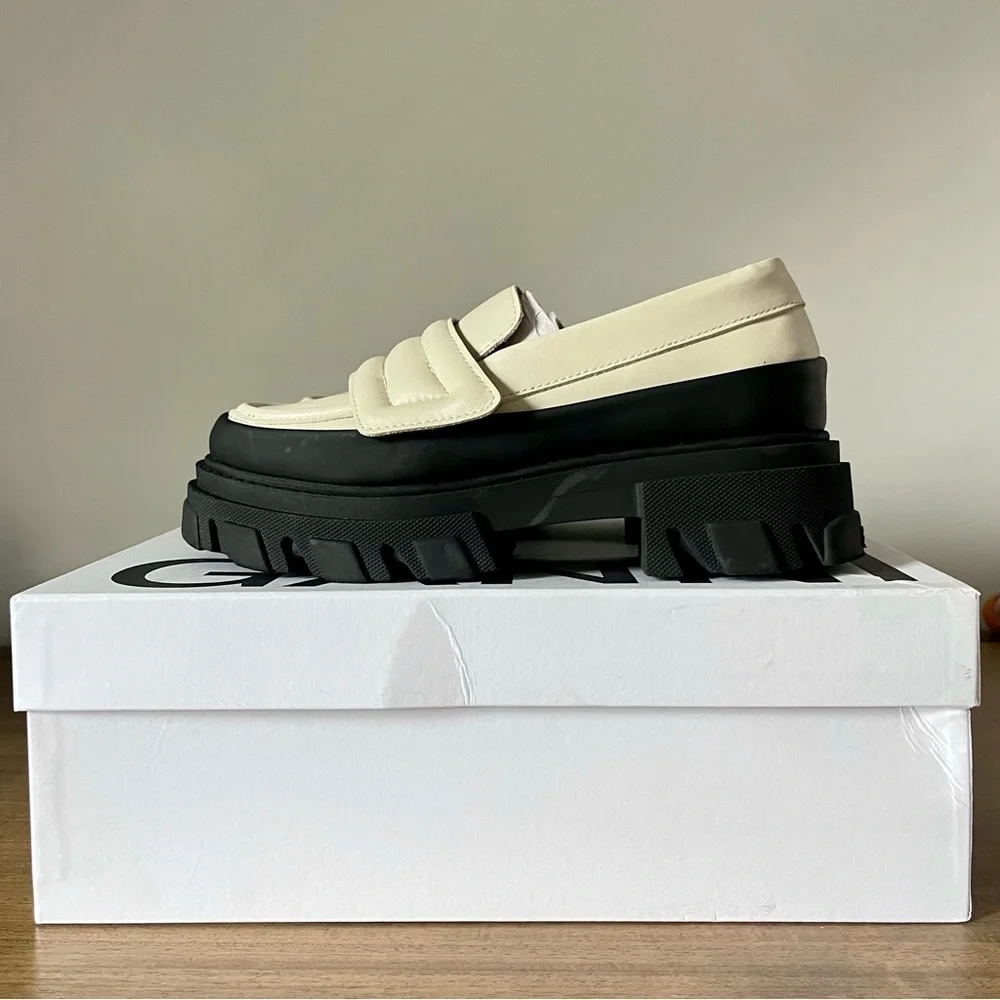 GANNI Off-White Leather Chunky Padded Loafers in Oyster Gray Women’s Size 8.5/39